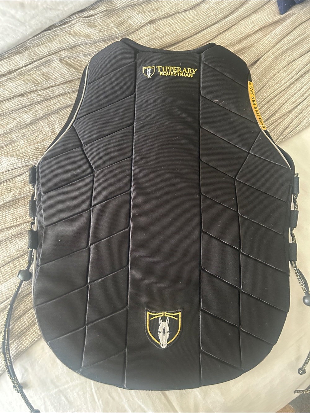 Tipperary Equestrian Protection Vest - size YL - Picture 2 of 5